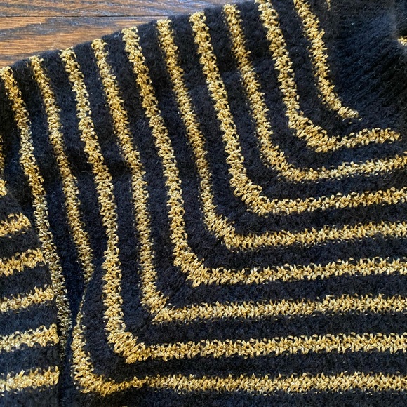 DOEN - Marsena Sweater - Picture 5 of 9